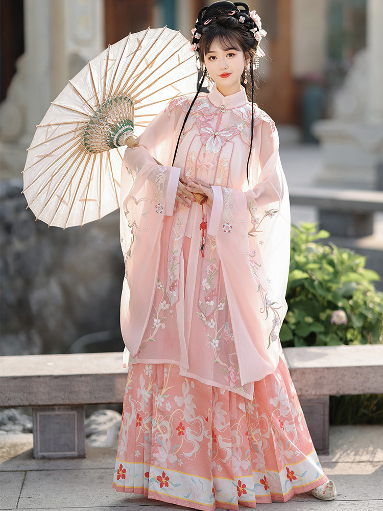 New original pink Mingzhi heavy industry embroidery cloud shoulder stand collar long skirt horse fac